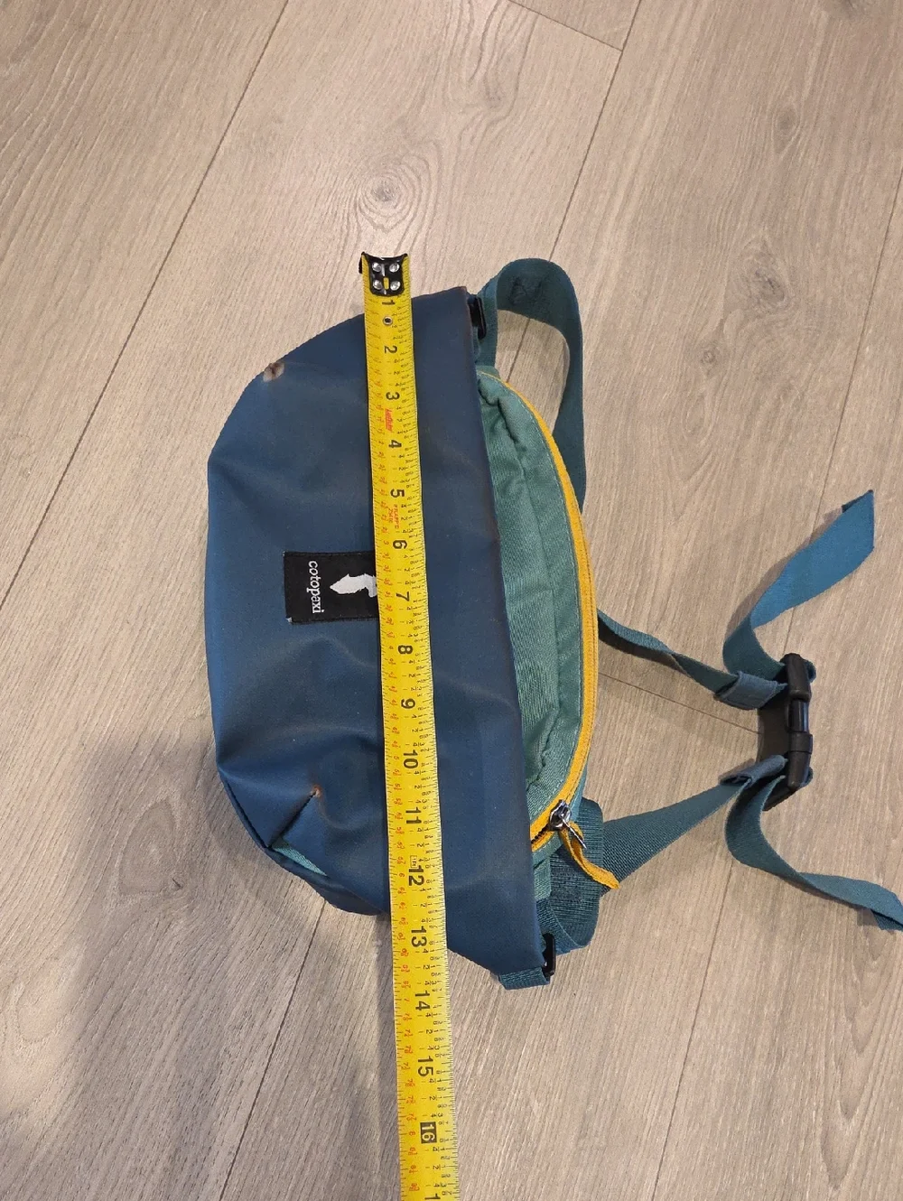 Cotopaxi Fanny Pack - Picture 6 of 6